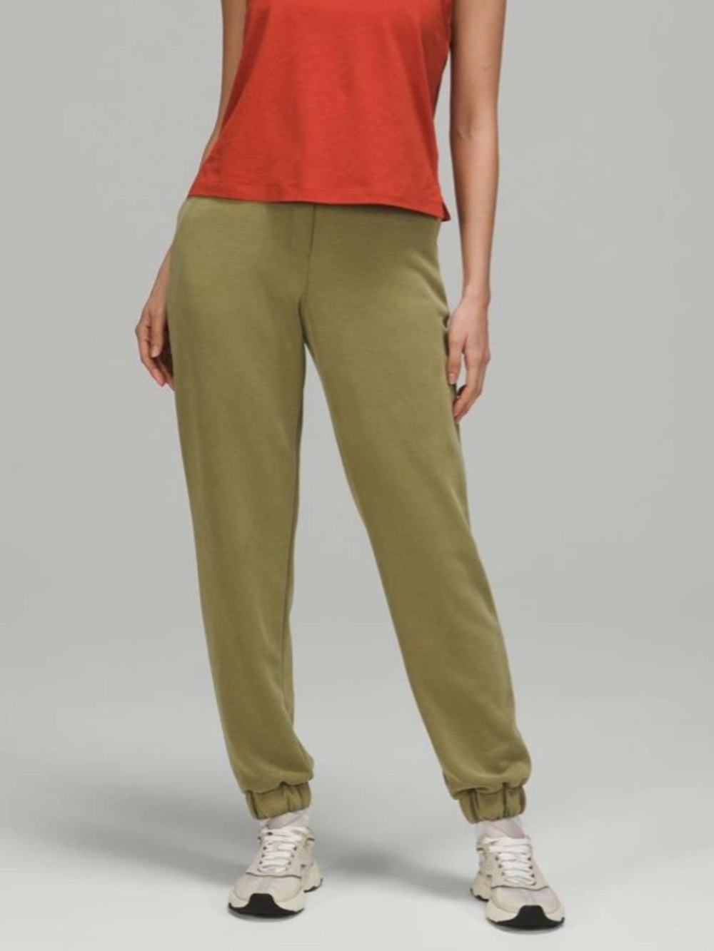 Lululemon Softstreme Joggers in Bronze Green